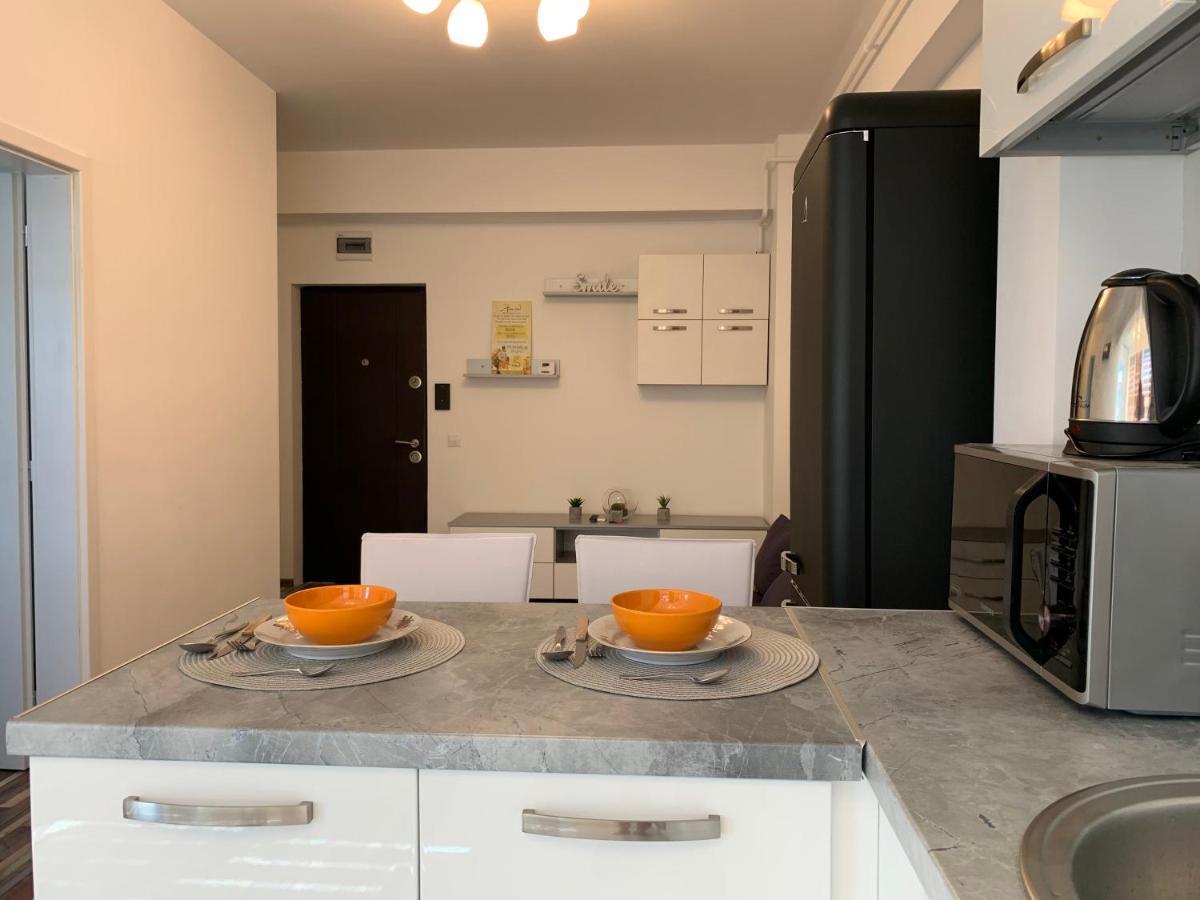 Tod Apartments Palas Iasi Buitenkant foto