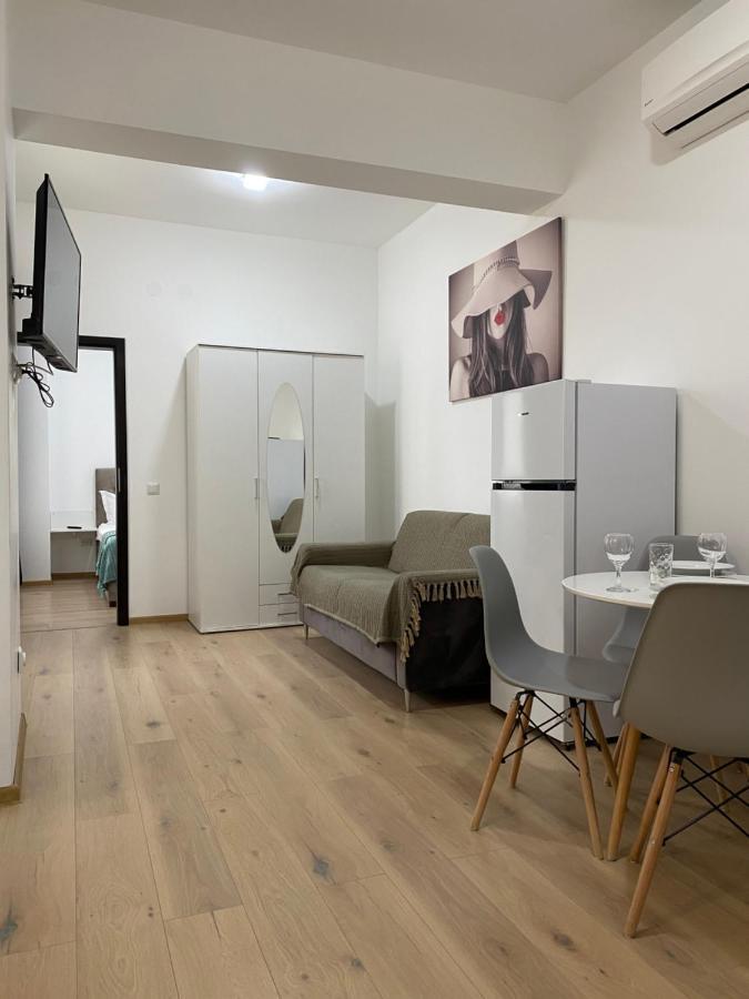 Tod Apartments Palas Iasi Buitenkant foto