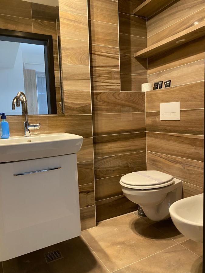 Tod Apartments Palas Iasi Buitenkant foto
