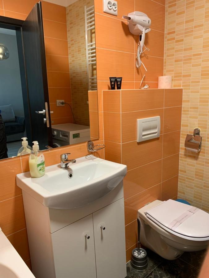 Tod Apartments Palas Iasi Buitenkant foto