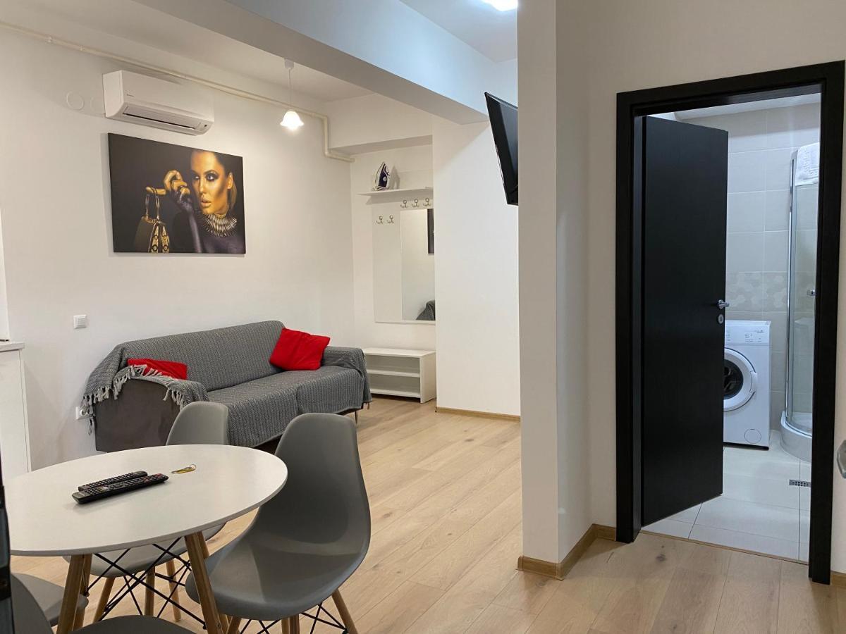 Tod Apartments Palas Iasi Buitenkant foto